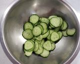 夏の小鉢　胡瓜と茗荷のごまドレ素麺作り方1写真