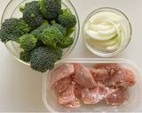 栄養◎鶏肉とブロッコリーの米粉グラタン作り方1写真