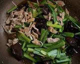 きくらげと豚肉のニラ玉炒め作り方7写真