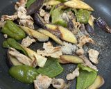 ナスとピーマンと豚肉の味噌炒め作り方5写真