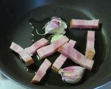 ベーコンの脂で揚げ焼きガーリックポテト作り方5写真