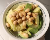 簡単★キャベツ大豆水煮アボカドのサラダ作り方2写真