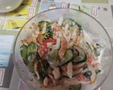 きゅうりと竹輪とトマトで、マヨ胡麻和え作り方3写真