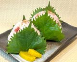 簡単時短☆朝食昼食弁当に♪大葉と梅干しのおにぎり作り方5写真
