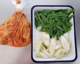 食欲そそる！ニラ豚炒め作り方1写真