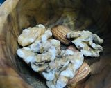 毎日の納豆●ミックスナッツ添え作り方1写真
