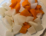 蓮根つくねの揚げ巻きと野菜の滲み煮作り方1写真