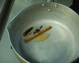 鶏のヨーグルト煮・からくないワン鍋料理！作り方2写真