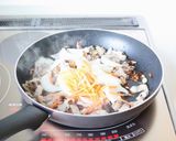 旨味たっぷりな【焼きビーフン（旨醤油）】作り方5写真