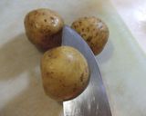 じゃがいも丸ごと♪揚げずにカリっモチっ！作り方1写真