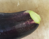 鶏もも肉と茄子ときのこの中華風炒め作り方1写真