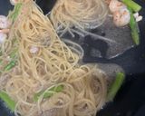 海老とアスパラのかんずりペペロンチーノ作り方5写真