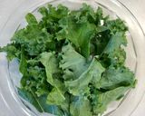 胡麻油風味☆ケールとチーズの健康サラダ作り方2写真