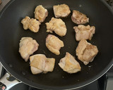 ☆簡単☆チキンと舞茸のたれポン炒め作り方2写真