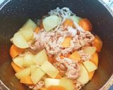 【ﾎｸﾎｸ時短】懐かしの味！定番肉じゃが作り方4写真