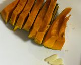 かぼちゃのガーリック醤油炒め作り方1写真