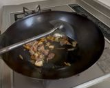 福岡のうどん屋のアレ、博多かしわ飯風炒飯作り方3写真