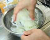 ＊小鉢に♪新玉ねぎと大葉の簡単和え物作り方2写真
