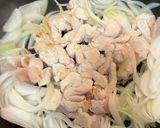 鶏胸肉のふわとろ親子丼😋めんつゆで簡単10分作り方3写真