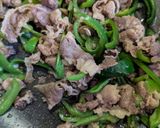 とっても簡単★ピーマンと牛バラ肉のパスタ作り方4写真