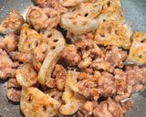 大人も子供も大好き♡甘辛豚肉れんこん揚げ作り方6写真