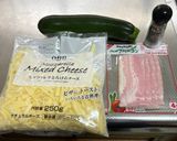 ズッキーニのベーコン🥓チーズ🧀焼き😃作り方1写真
