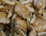 ゴボウと鶏モモ肉の赤ワイントマト煮作り方3写真