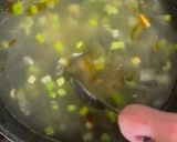 ニンニクとネギの塩味スープ！冷しラーメン作り方4写真