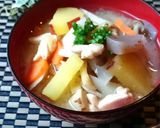 格段に旨くなる★炒めきのこ🍄‍🟫とワカメの味噌汁作り方6写真