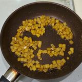 旨辛チリ味！ほろほろ卵丼作り方2写真