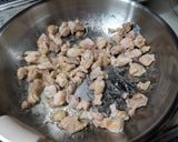 鶏もも肉と青紫蘇の鮑オイスター炒め作り方3写真