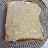 【定番】朝食に！トマトチーズトースト作り方1写真