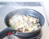おつまみに【砂肝のにんにくネギ塩炒め】作り方5写真