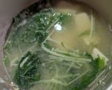 簡単★水菜と絹豆腐のお味噌汁作り方5写真