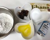 ホワイトチョコとフルーツ入り米粉スコーン作り方1写真