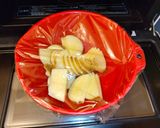 ヤングコーンとソーセージのポテトグラタン作り方1写真