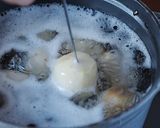 にんにくとベーコンで煮込む『里芋』の煮物作り方1写真
