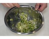 ねぎ塩ホルモン炒め★動画あり★作り方3写真