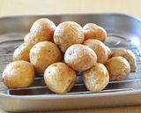 揚げた小芋の甘味噌がらめ♪作り方2写真