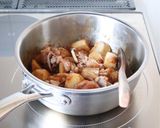 ご飯に合う【里芋と豚のにんにくごま味噌煮作り方5写真