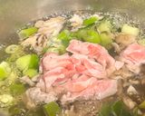 お昼ごはん♡栄養満点♡舞茸豚肉うどん作り方1写真