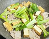 厚揚げと小松菜の豚バラごま味噌炒め作り方5写真