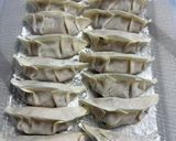 【簡単夕食】肉汁あふれる焼餃子作り方6写真