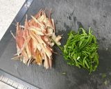 香味野菜たっぷり豚しゃぶ醤油麹ダレ和え作り方1写真