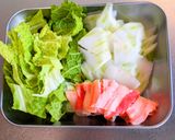 白菜と豚バラ肉のオイスターソース炒め作り方1写真