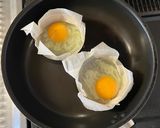 月見バーガーにピッタリサイズの目玉焼き🍳作り方5写真