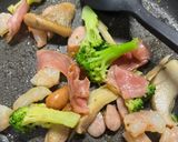 冷凍うどん❤カルボナーラ❤簡単ソース🎵作り方2写真