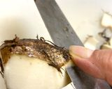 里芋と高野豆腐の煮物　吹きこぼれさせない作り方3写真