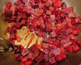 ビーツのポリヤル(インド料理)作り方2写真
