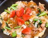 豚ばら肉とトマトの中華風タンミョン炒め作り方9写真